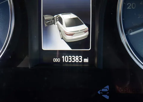 2015 Toyota Camry Hybrid Le from USA, damaged, VIN 4T1BD1FK6FU161770